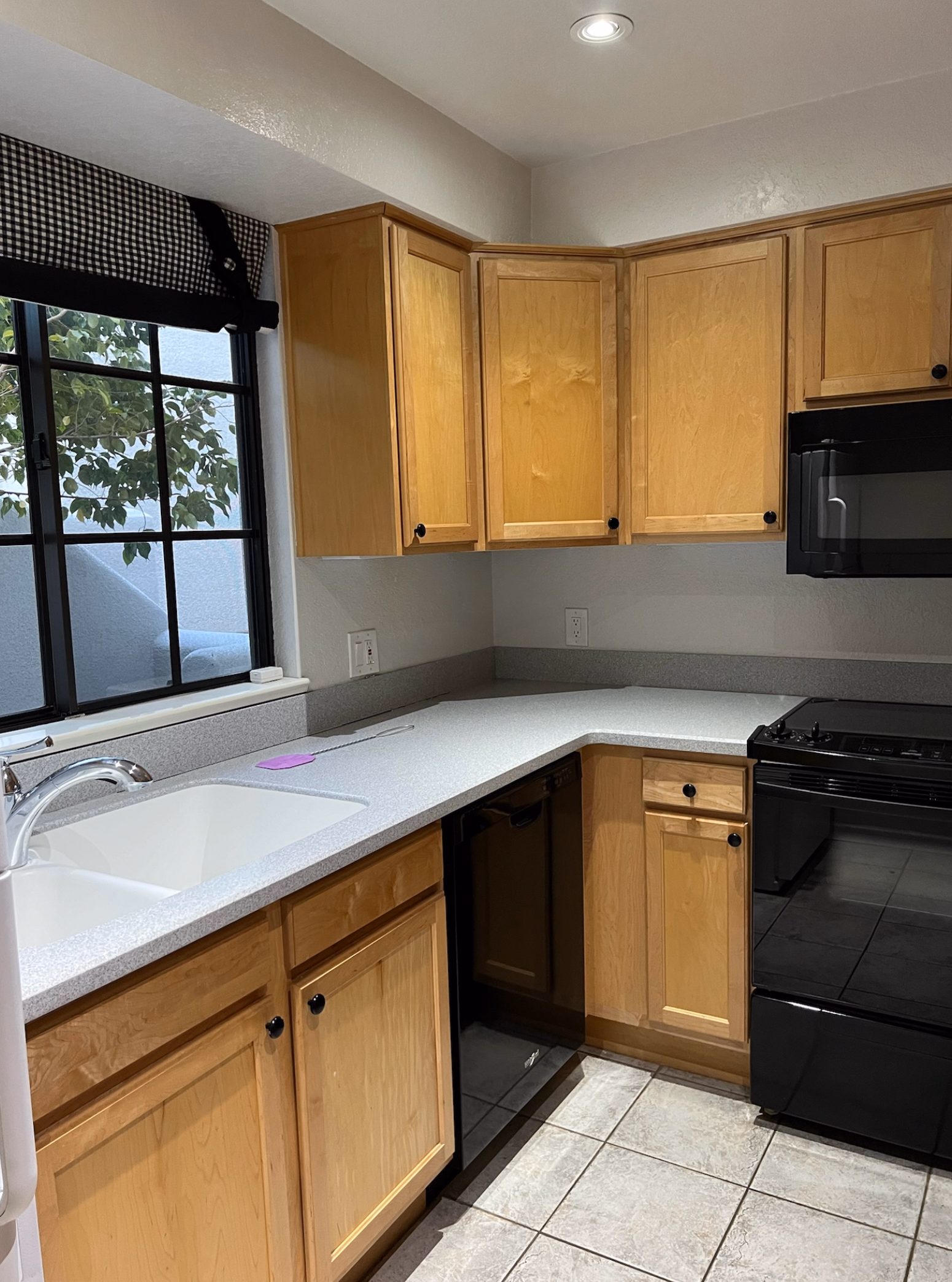 REVEAL Kitchen Corner Before